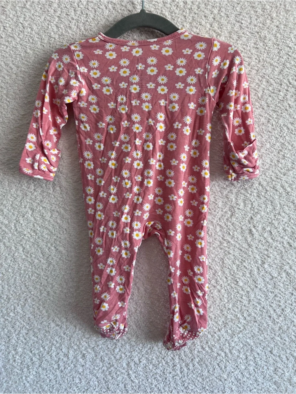 Emerson & Friends Baby Bamboo Ruffles One Piece Zip Pajamas Size 0-3 Months